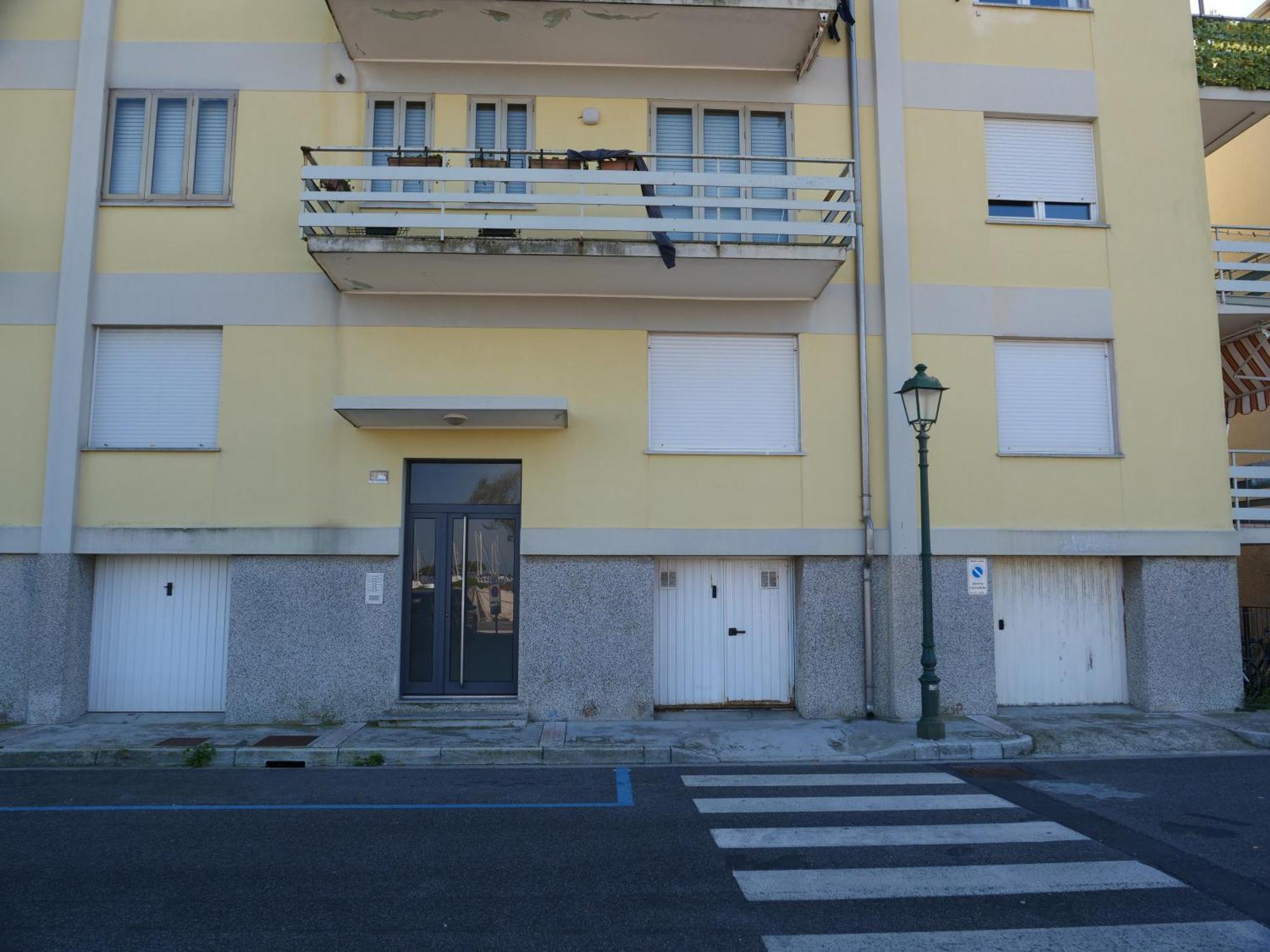 Fiore Di Mare - Delizioso Bilocale Con Posto Auto Vicino Al Porto 格拉多 外观 照片